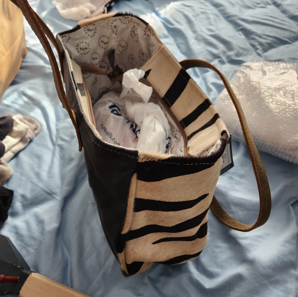 Zebra Print Purse NWT Myra Bag - Picture 3 of 7